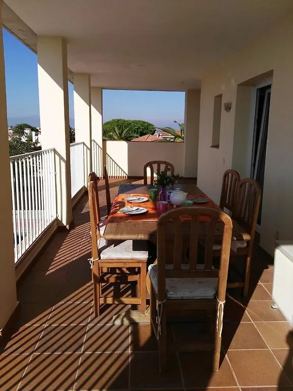 Waterside Apartment - Two Bedroom Empuriabrava
